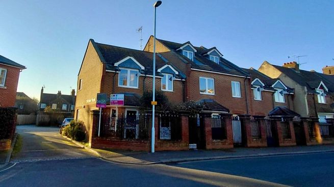 Flat 4 Mortimer House, 77 Penfold Road, Worthing